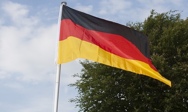 flag-3135023_640